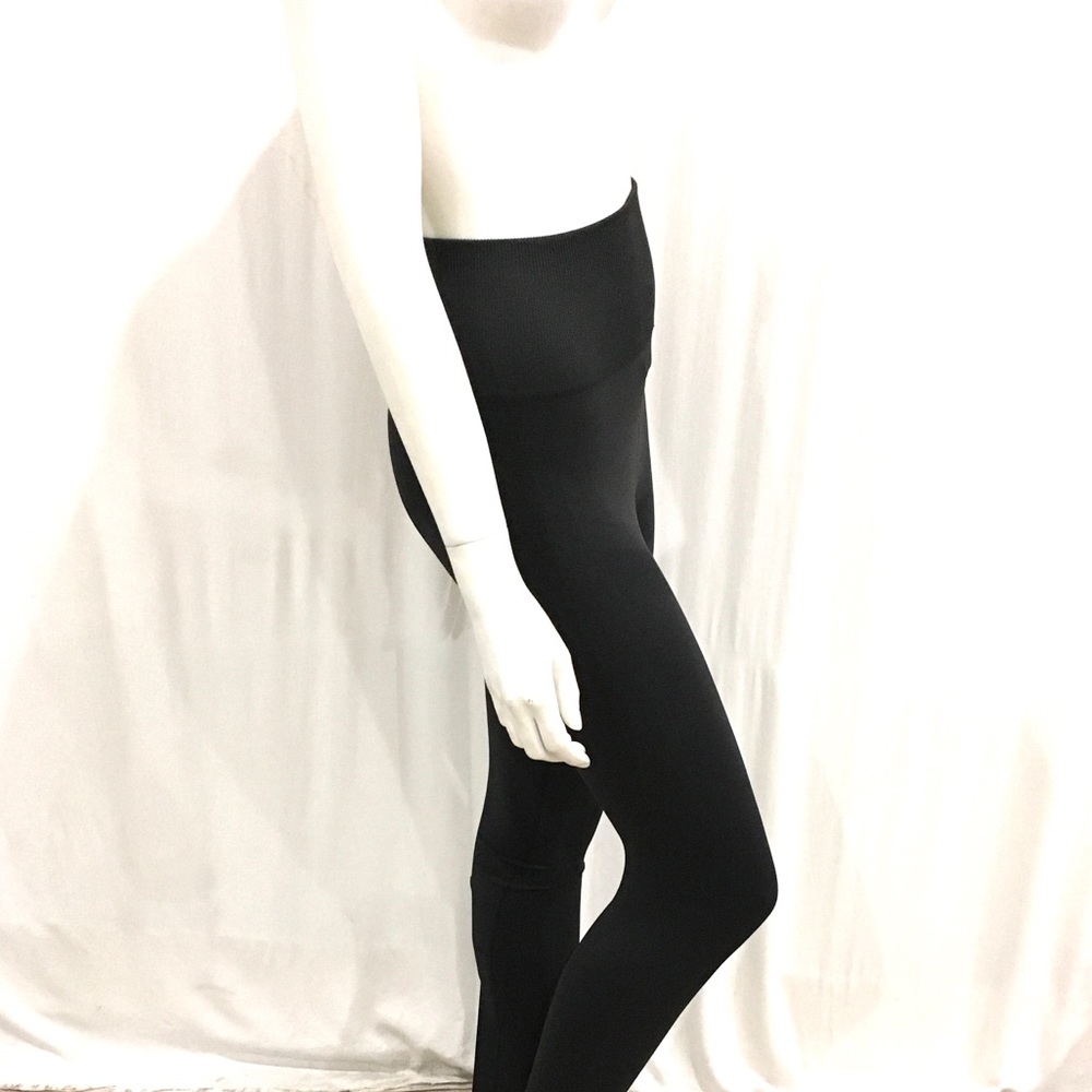 Lululemon Womans Gray Compressed Leggings
